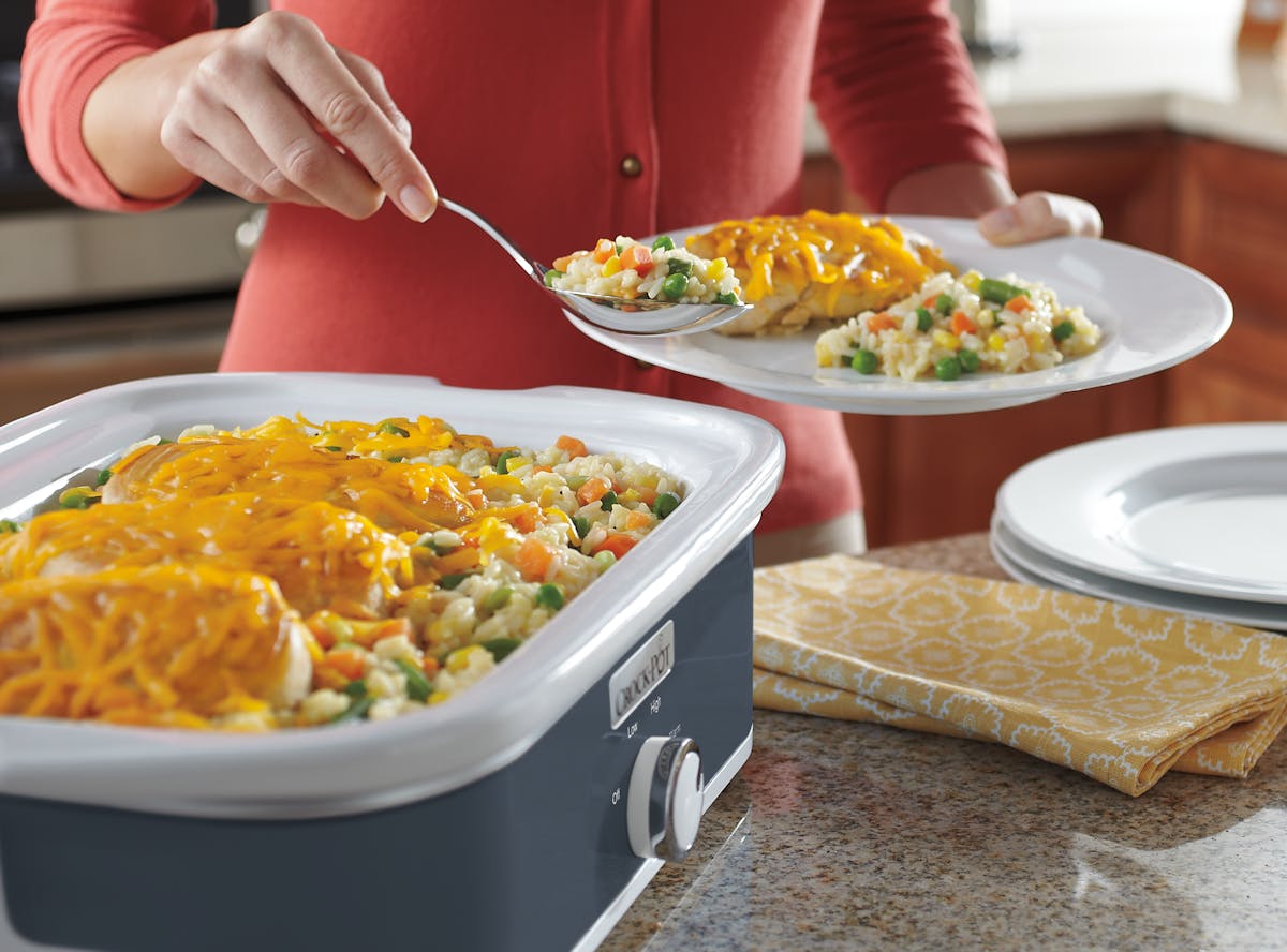 Crock-Pot® Manual 3.5-Quart Casserole Crock® Slow Cooker, Charcoal