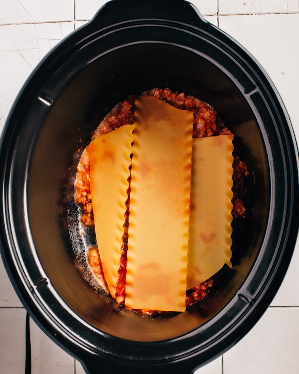 Crock-Pot® MultiMeal Multicooker and Programmable Slow Cooker with Bake Function, Oat Milk
